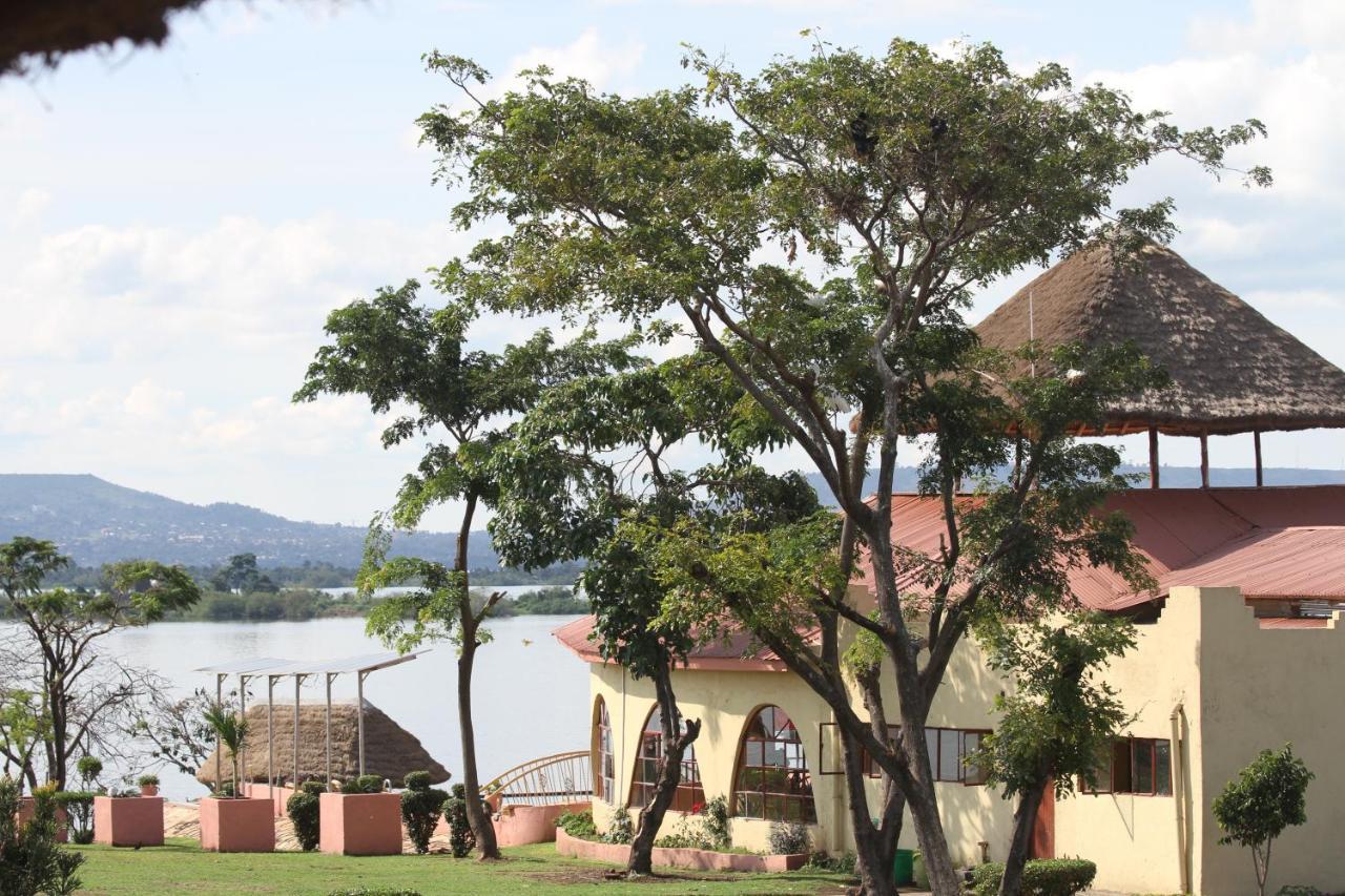 Villa Samuka Island Retreat Jinja Esterno foto