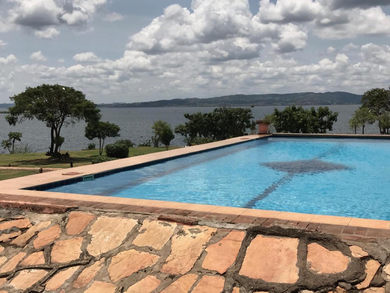 Villa Samuka Island Retreat Jinja Esterno foto
