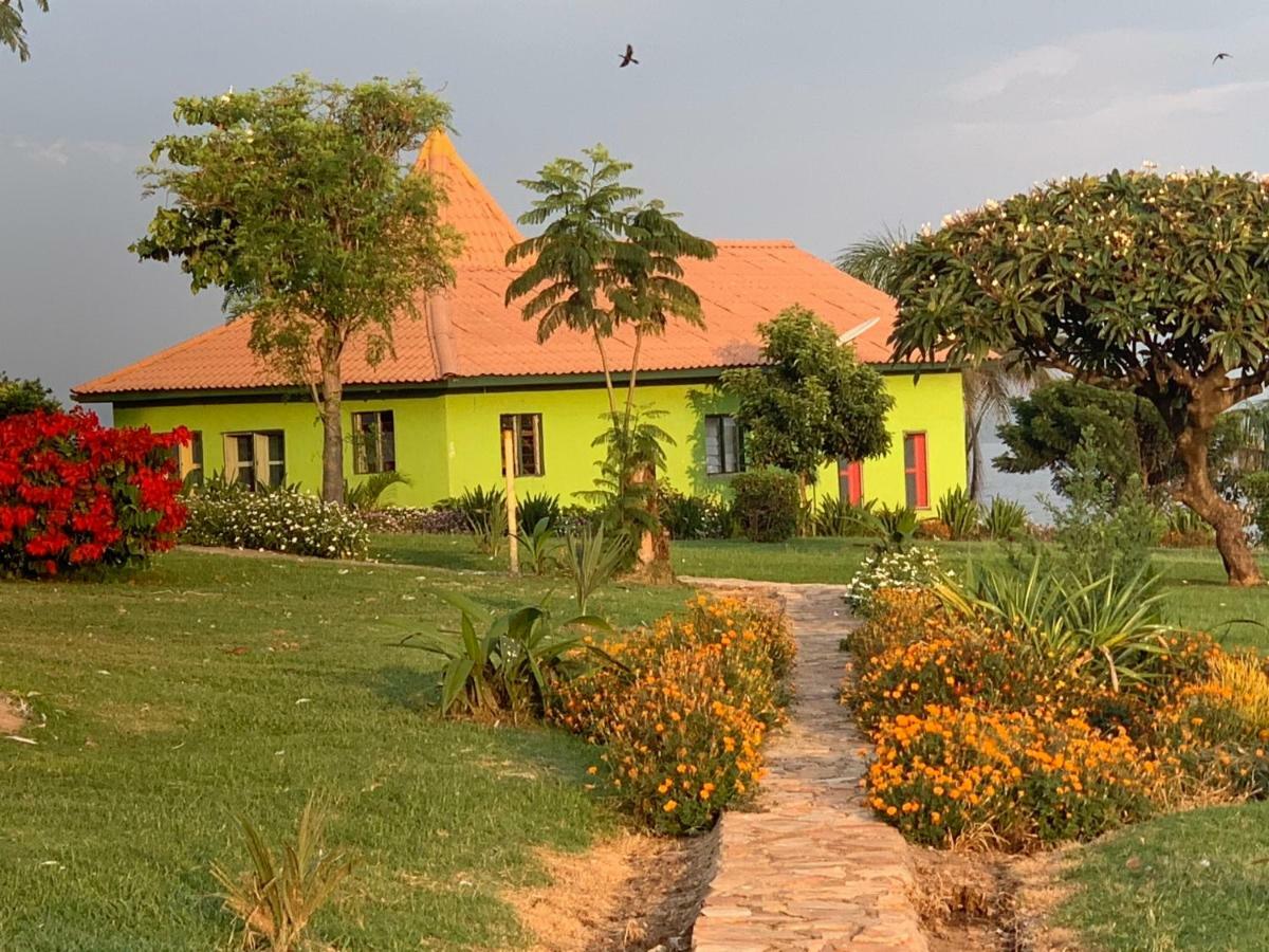 Villa Samuka Island Retreat Jinja Esterno foto