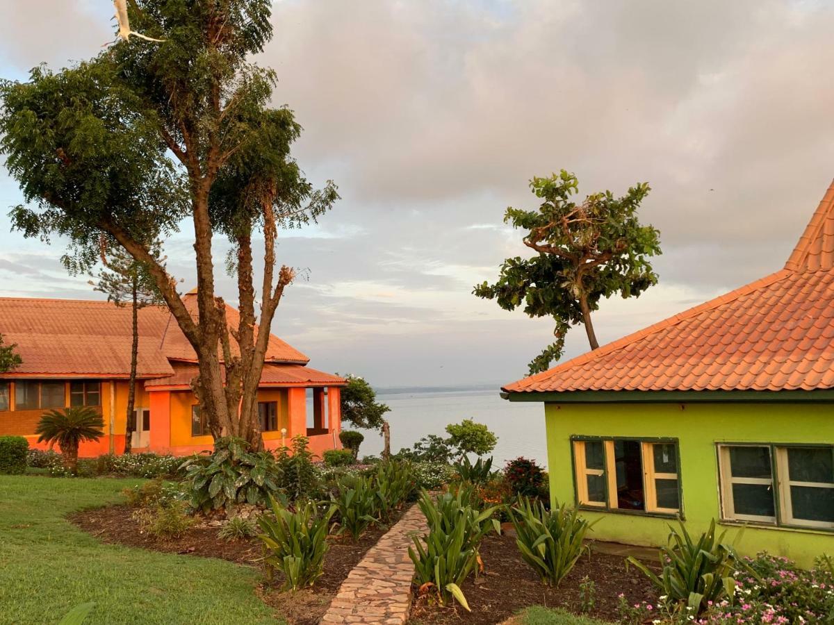 Villa Samuka Island Retreat Jinja Esterno foto