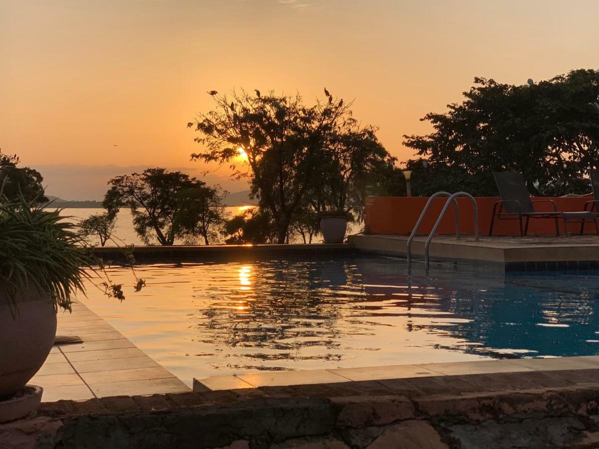 Villa Samuka Island Retreat Jinja Esterno foto